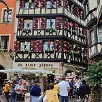 Le St Leon : Lit Queen Size * Wifi * Ideal Couple * كولمار
